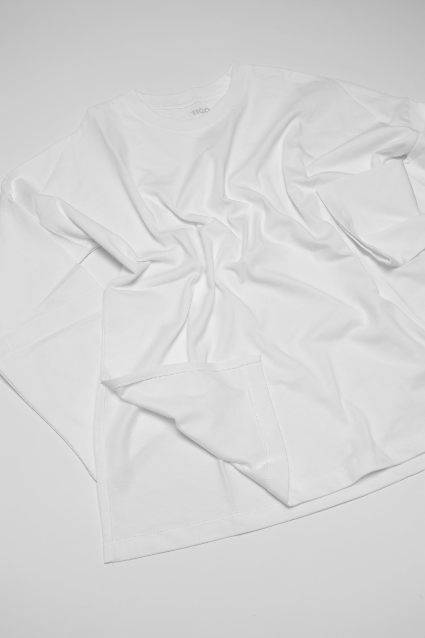 LONG SLEEVE OVERSIZED T-SHIRT Offwhite