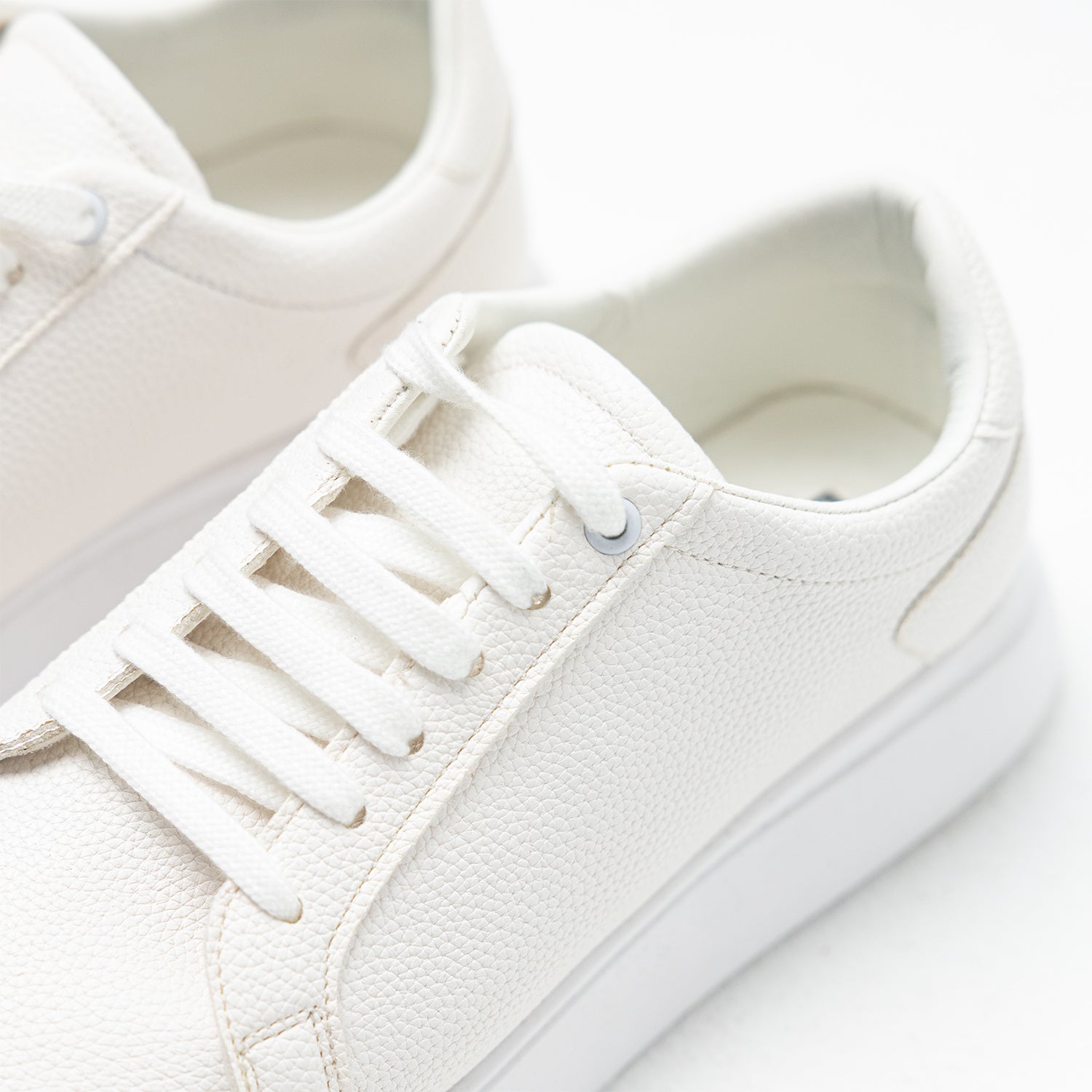 Low-top Sneakers-Z1-White