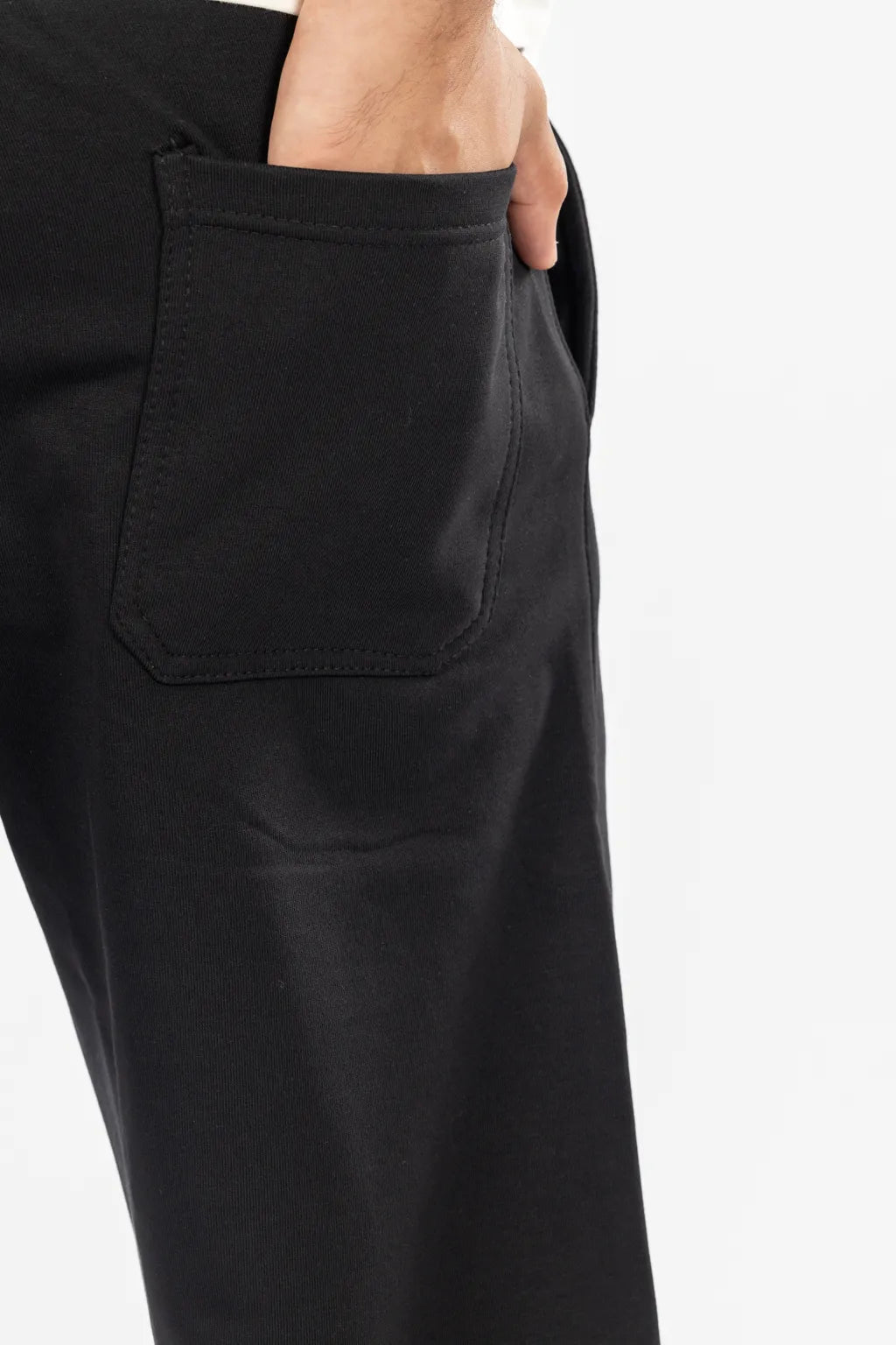 Diagonal Straight Leg Pant
