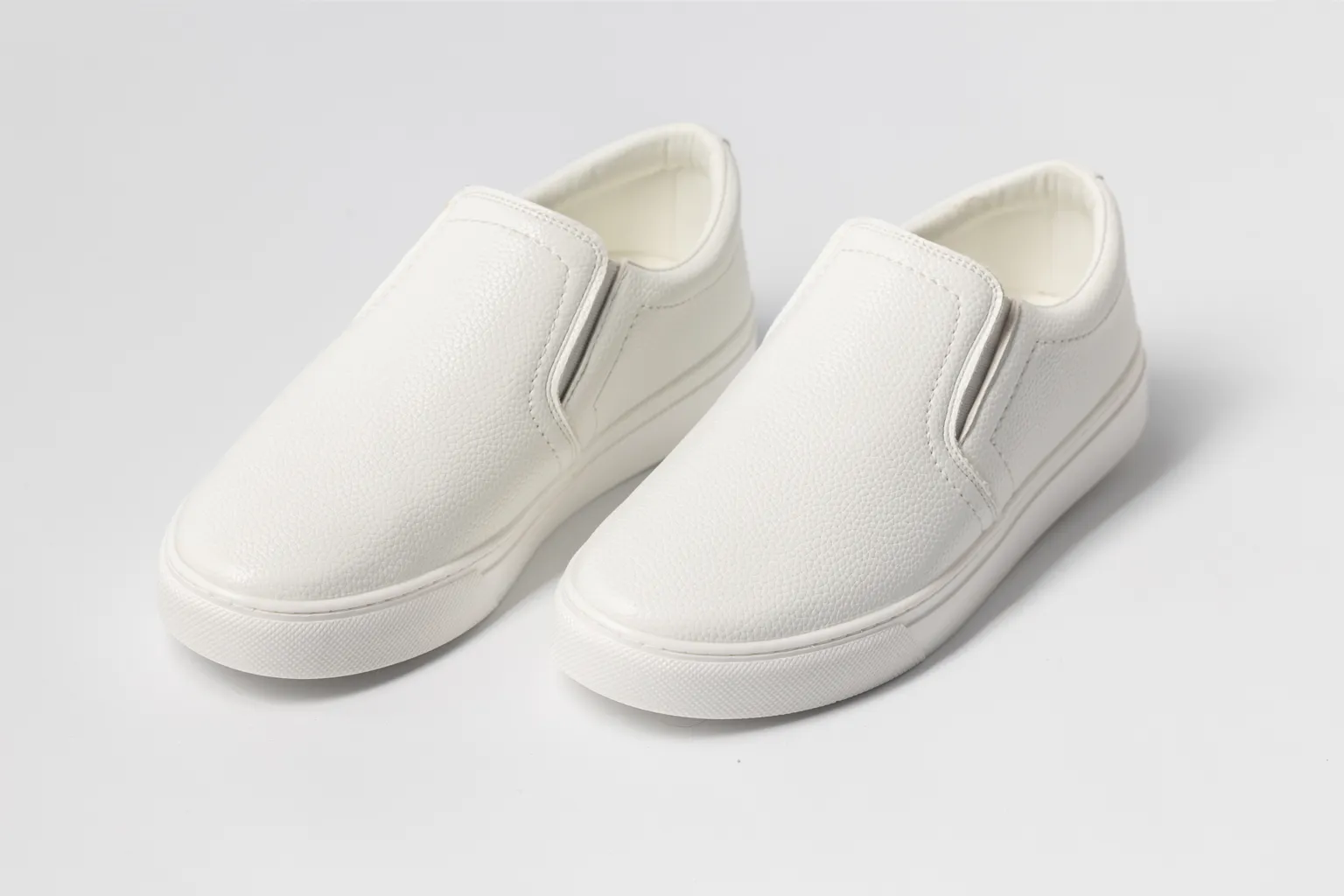 Slip-On Sneakers-401-White
