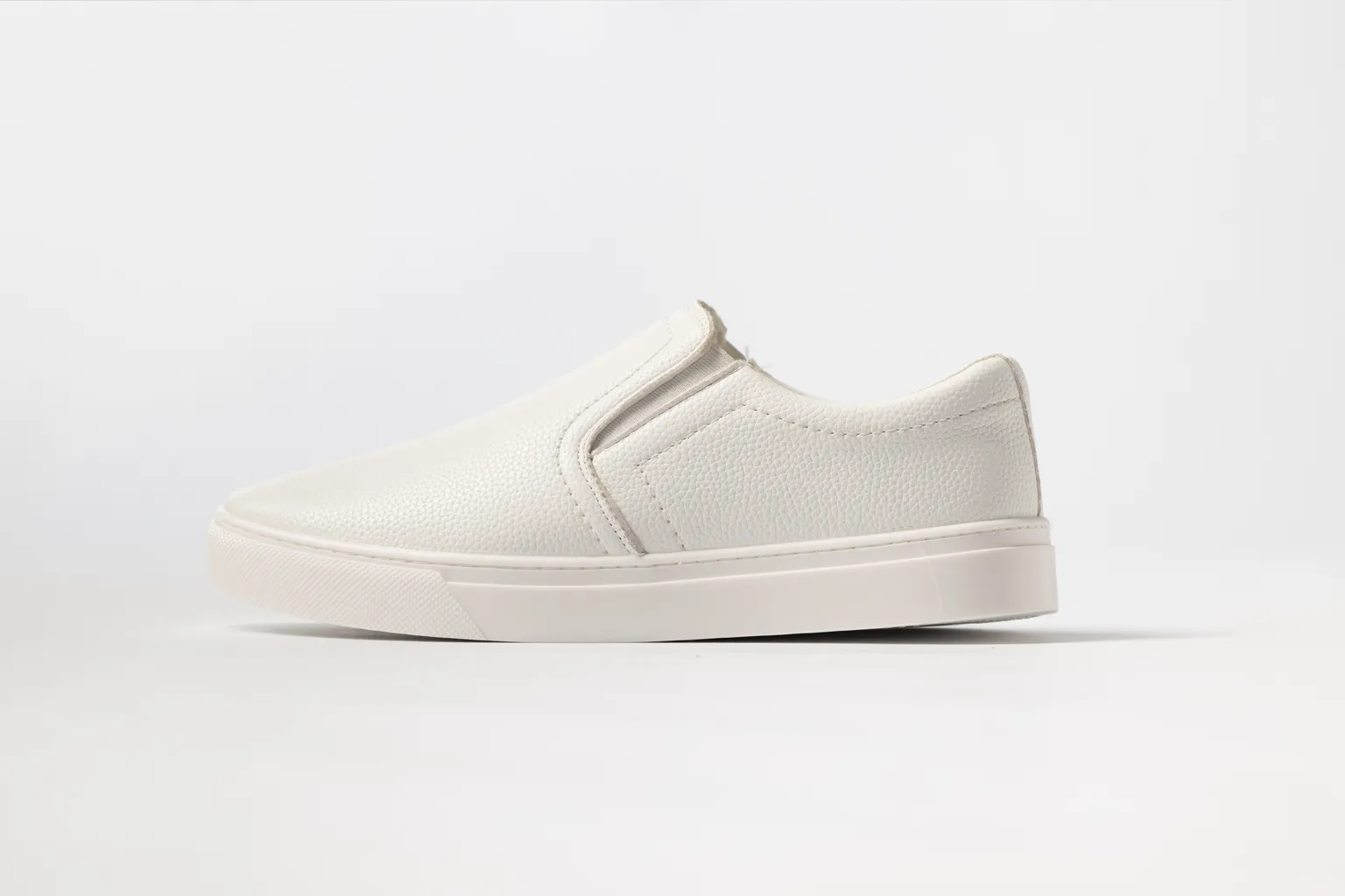 Slip-On Sneakers-401-White