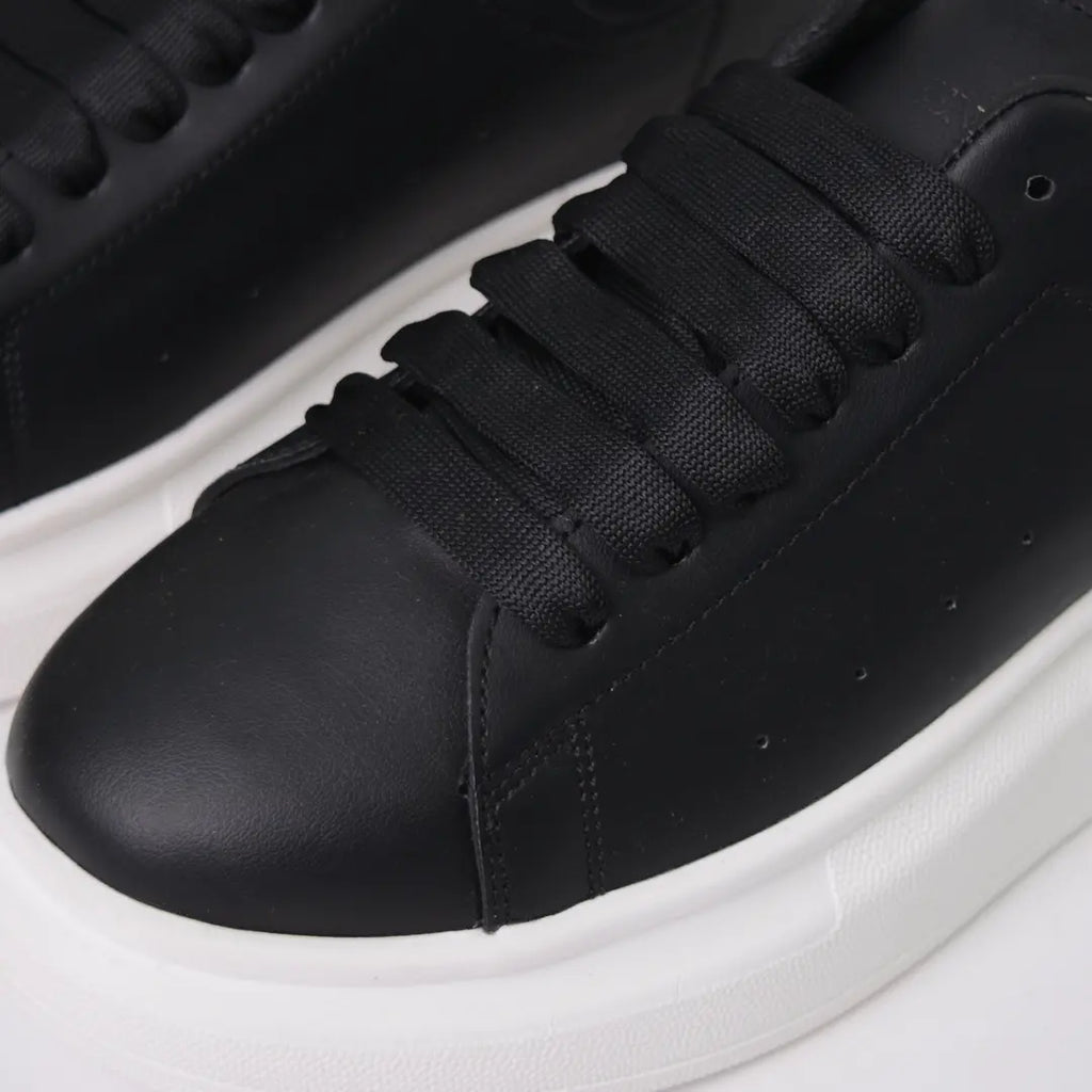 ALEX MCQUEEN SHOES – White Heel Tab