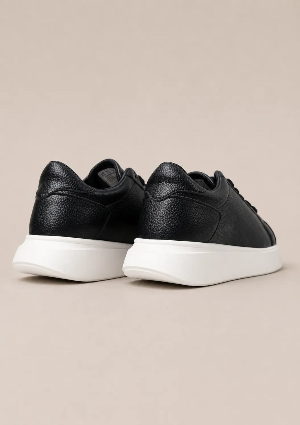 Low-top Sneakers-Z1-Black