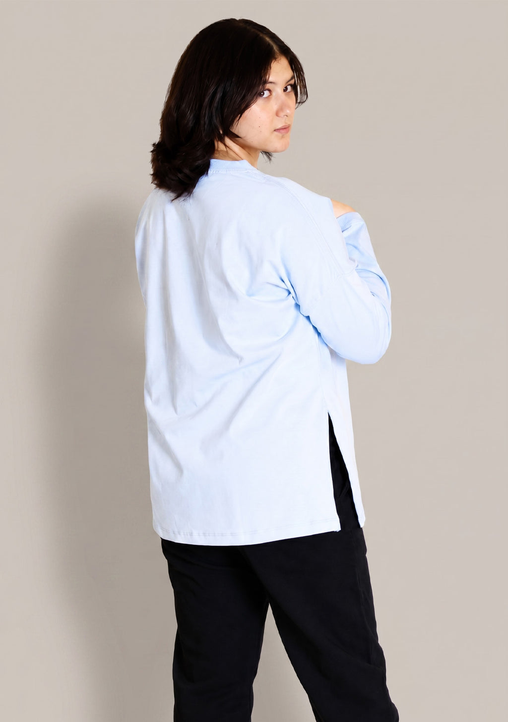LONG SLEEVE OVERSIZED T-SHIRT -BABY BLUE