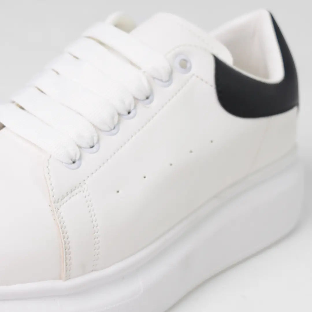 ALEX MCQUEEN SHOES – Black Heel Tab